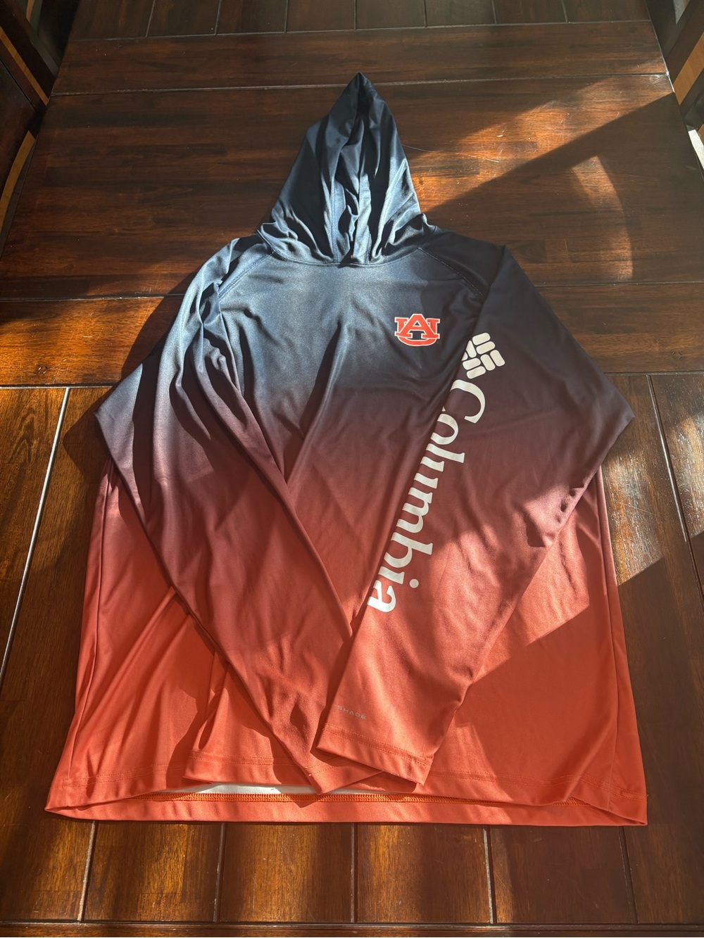 Columbia Auburn Orange & Blue Omni-Shade Hooded Performance Shirt Size XL